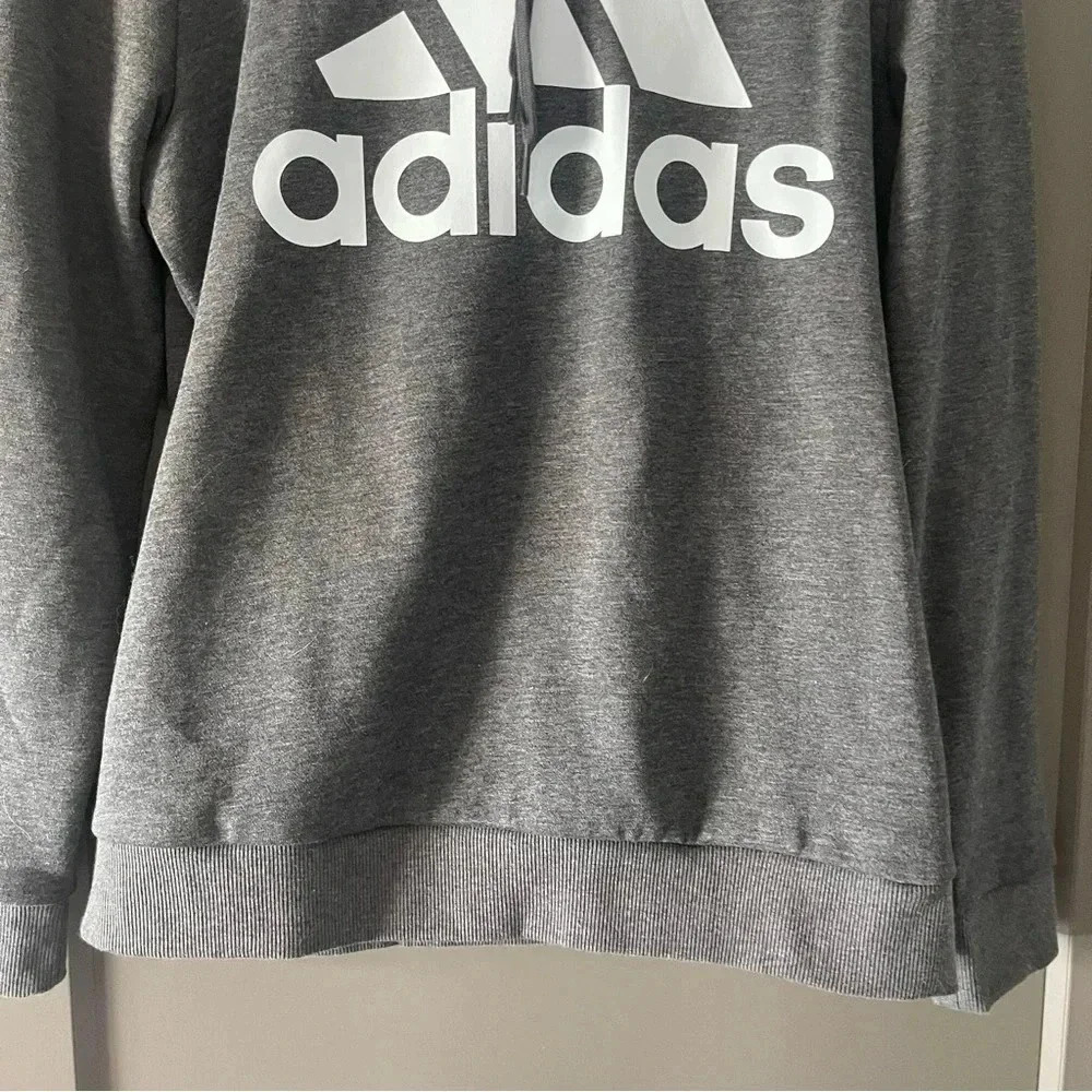 Adidas Essentials Logo Fleece Hoodie Gray/Light Blue Size Large - NWOT - Picture 3 of 10